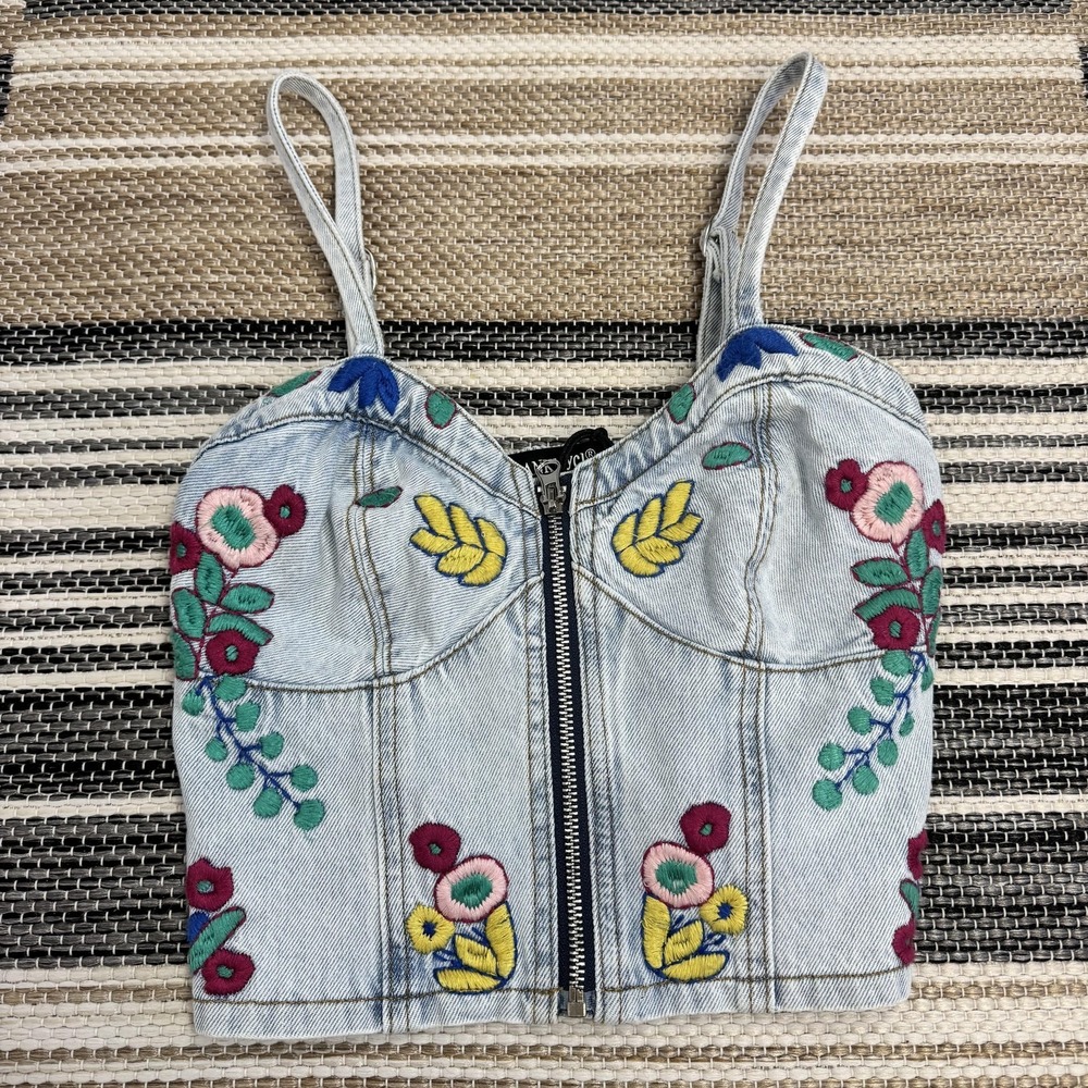 BLANK NYC Top Women's XS Picnic Date Embroidered Bustier Denim Top Light Wash
